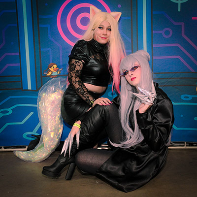 Isa Varella and Anna Martins - Ahri and Evelynn (League of Legends)