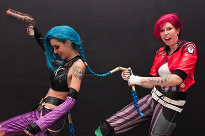 Paolla Moon and Alexia - Jinx and Vi (League of Legends)